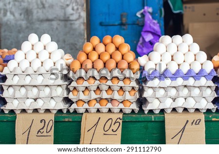 Farmer's eggs at the market
