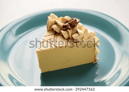 cake slice on green dish