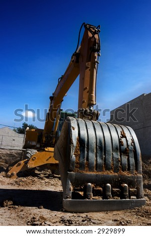 Closeup picture of a shovel from a bulldozer