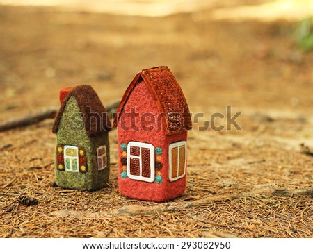 toy houses, real estate, outdoor