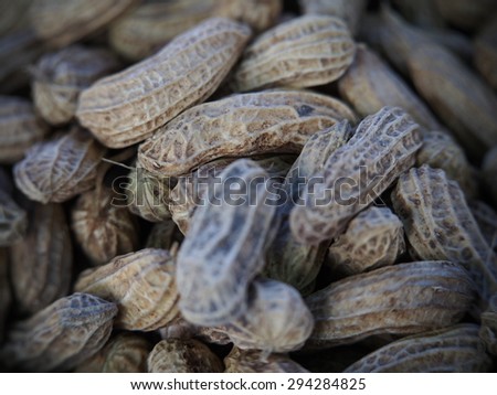 Boiled peanut in the market