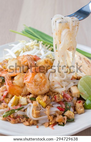 do you want some pad-thai 