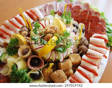 picture of a delicatessen, cold cuts, buffet, 