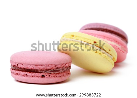 Delicious and colorful French macaroons 