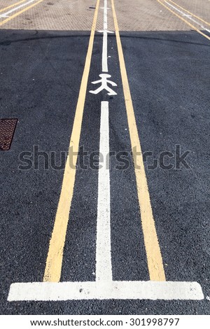 road marks with pictogram