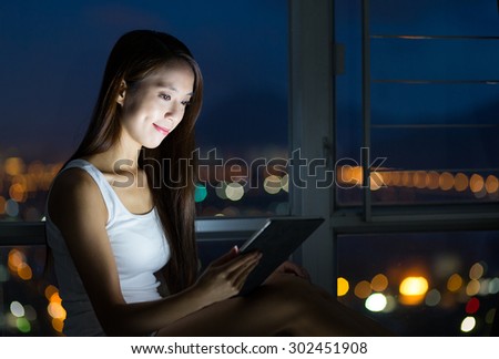 Woman use of tablet pc