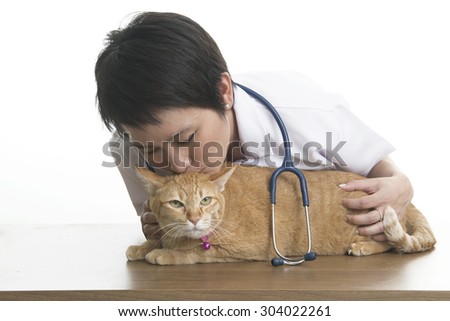 pretty woman veterinarian with cat 