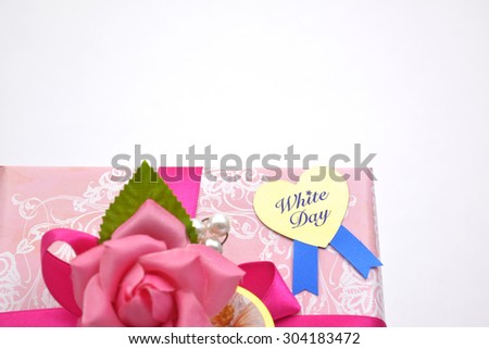 Gift box/Present for the white day