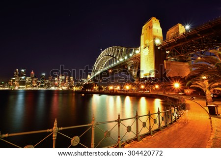 Sydney Harbour viewed from Kirribilli in North Sydney at night