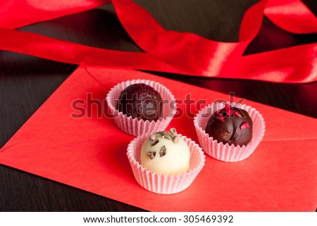 Valentine's Day chocolate gift set