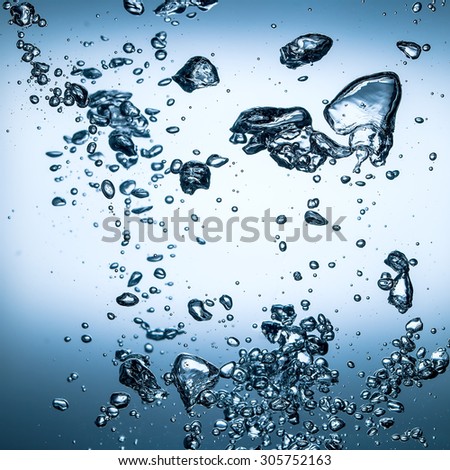  water and air bubbles
