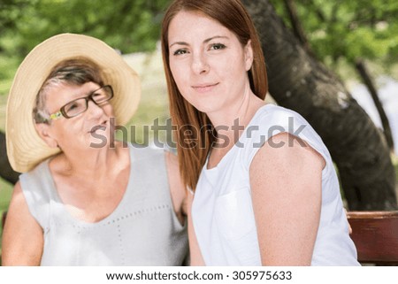 Picture of true friendship between grandmother and granddaughter
