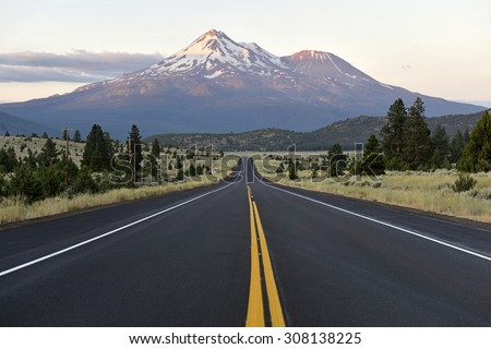Mount Shasta volcano, California Royalty-Free Stock Photo #308138225
