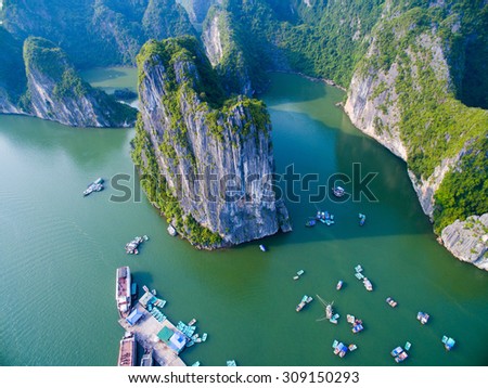 Beautiful seascape with sea and mountain from high view in Halong bay, Vietnam. Royalty-Free Stock Photo #309150293