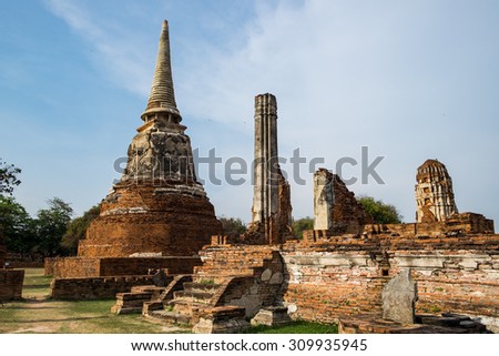 Temple pagoda ruin ancient invaluable at wat phra si sanphet, ayutthaya, thailand