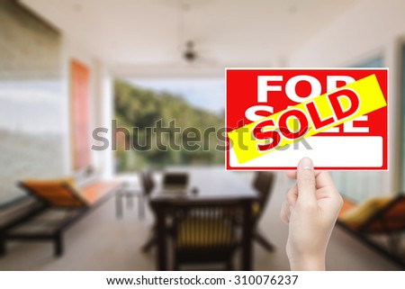 sold house sign 