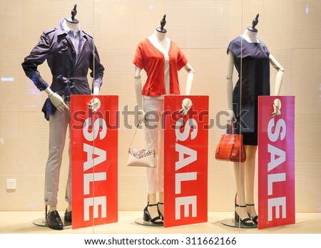 sale sign and showcase model 