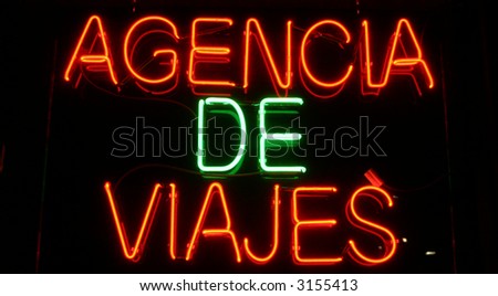 "neon sign" series "agencia de viajes"