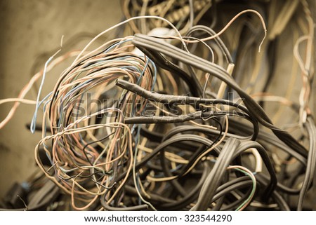 Complexity communication wires in old tone