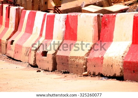 Cement block barrier construction
