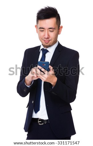 Businessman use of the cellphone
