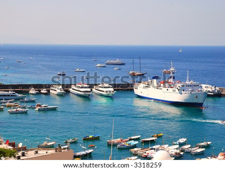Passengers ferry and yachts in the port of Capri island
(see more pictures in my gallery)