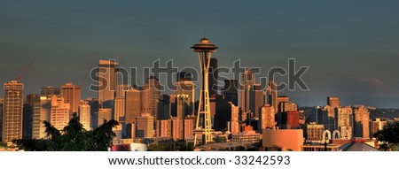 Beautiful panoramic image of Seattle skyline with Mt. Rainier in the background