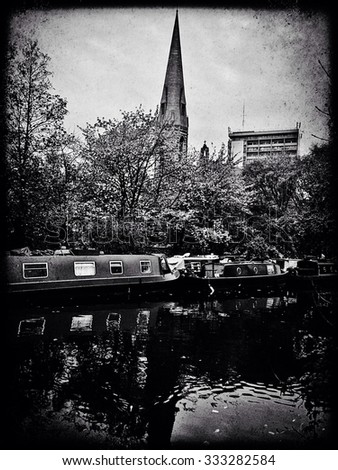 Little Venice canal view, Warwick Avenue, west London, England, UK