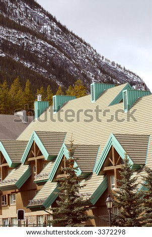 Luxury lodge accommodation in Canadian Rocky mountains