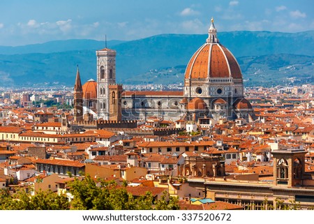 Duomo Santa Maria Del Fiore and Bargello in the morning from Piazzale Michelangelo in Florence, Tuscany, Italy Royalty-Free Stock Photo #337520672