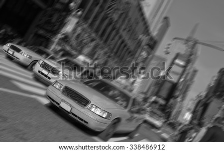 photo new york city times square, taxi motion blur