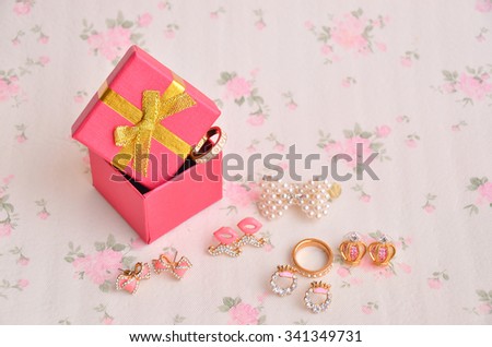 gift boxs background holiday ribbon gifts color isolated design art bow ribbon 