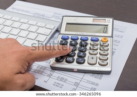 calculator on expenses 