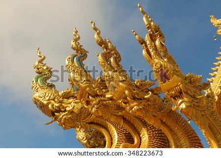 golden Thai giant snake heads