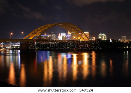 Cincinnati, Ohio and the Ohio River.