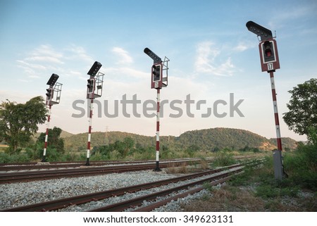 Signal light post of railway