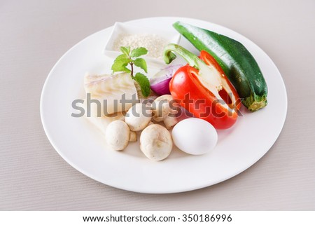 raw fish with vegetables