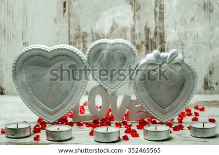 Picture frame in the shape of heart