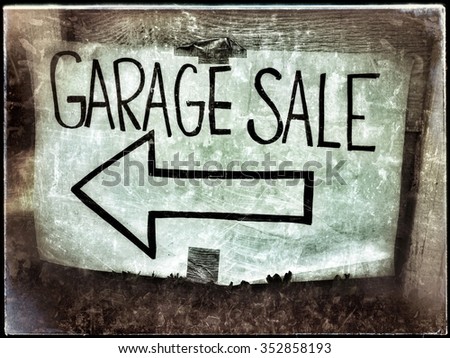 Garage Sale Sign With Arrow