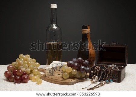 Vine grapes cheese 