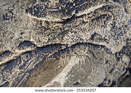 Rough metallic surface with waves
