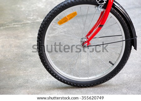 Front wheel of kid bike