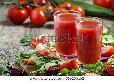 Diet vegetable juice, selective focus