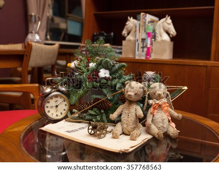 Christmas composition vintage teddy-bear