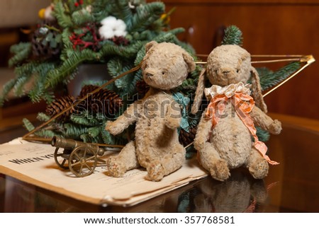 Christmas composition vintage teddy-bear