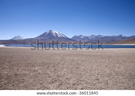 Lagunas Miscanti and Meniques in Atacama desert near Andes