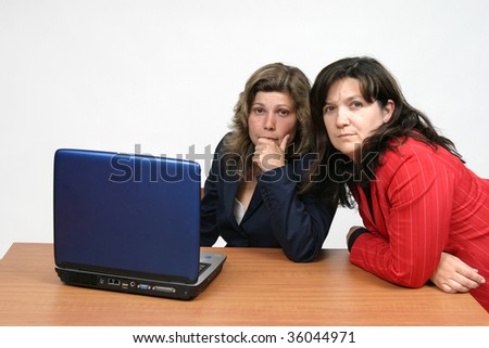 businesswoman working with laptop, business photo
