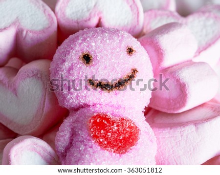 LOVE BACKGROUND PINK HEART AND SMILING FACE