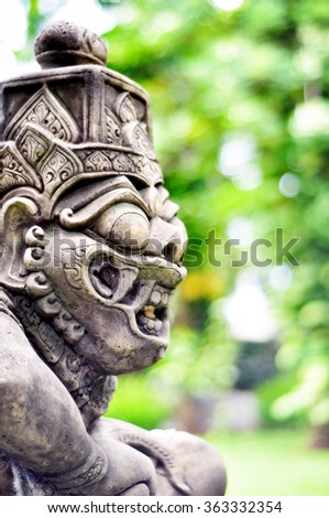 Thai temple and Faithful