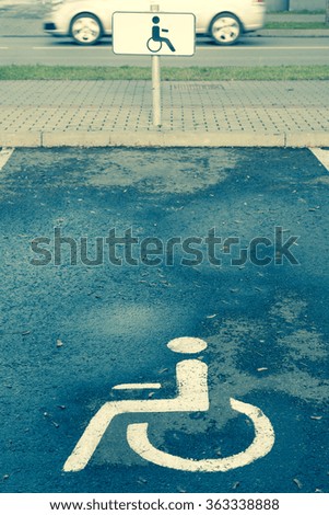 Symbol of the parking lot, parking for a disabled person.